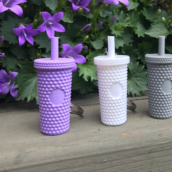 Studded Tumbler Keychain - Picture 1 of 3